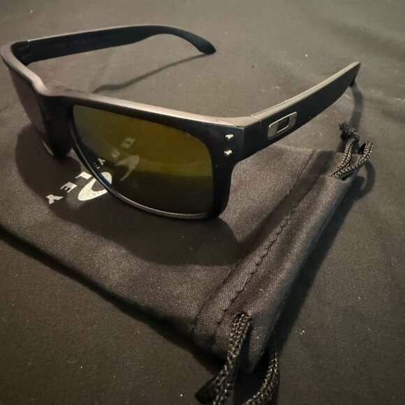 Oakley Holbrook Mens Sunglasses 9102 Gold Reflective Lenses - Picture 3 of 7